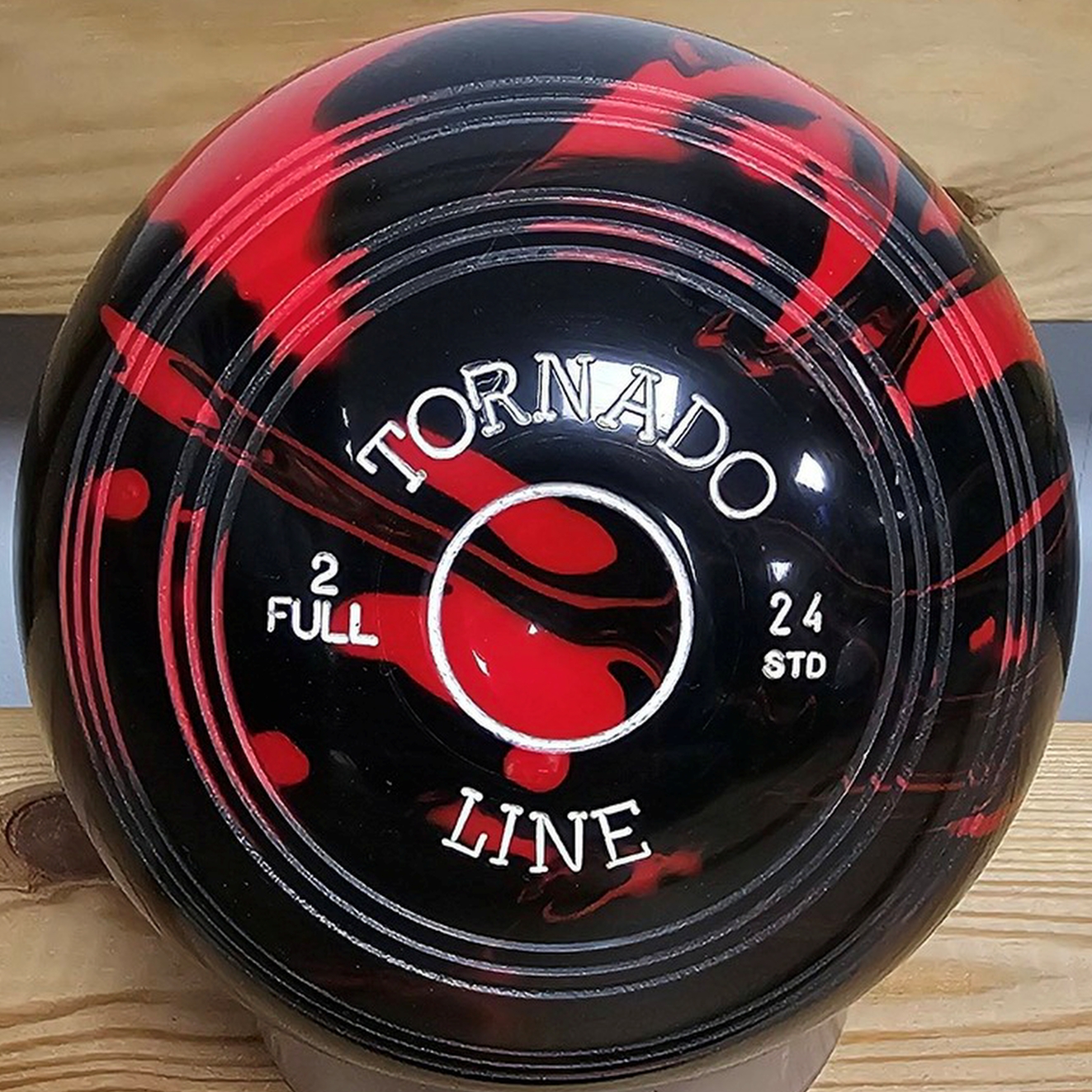 Metrolux Tornado Line Black & Red STANDARD DENSITY Marble Bowls