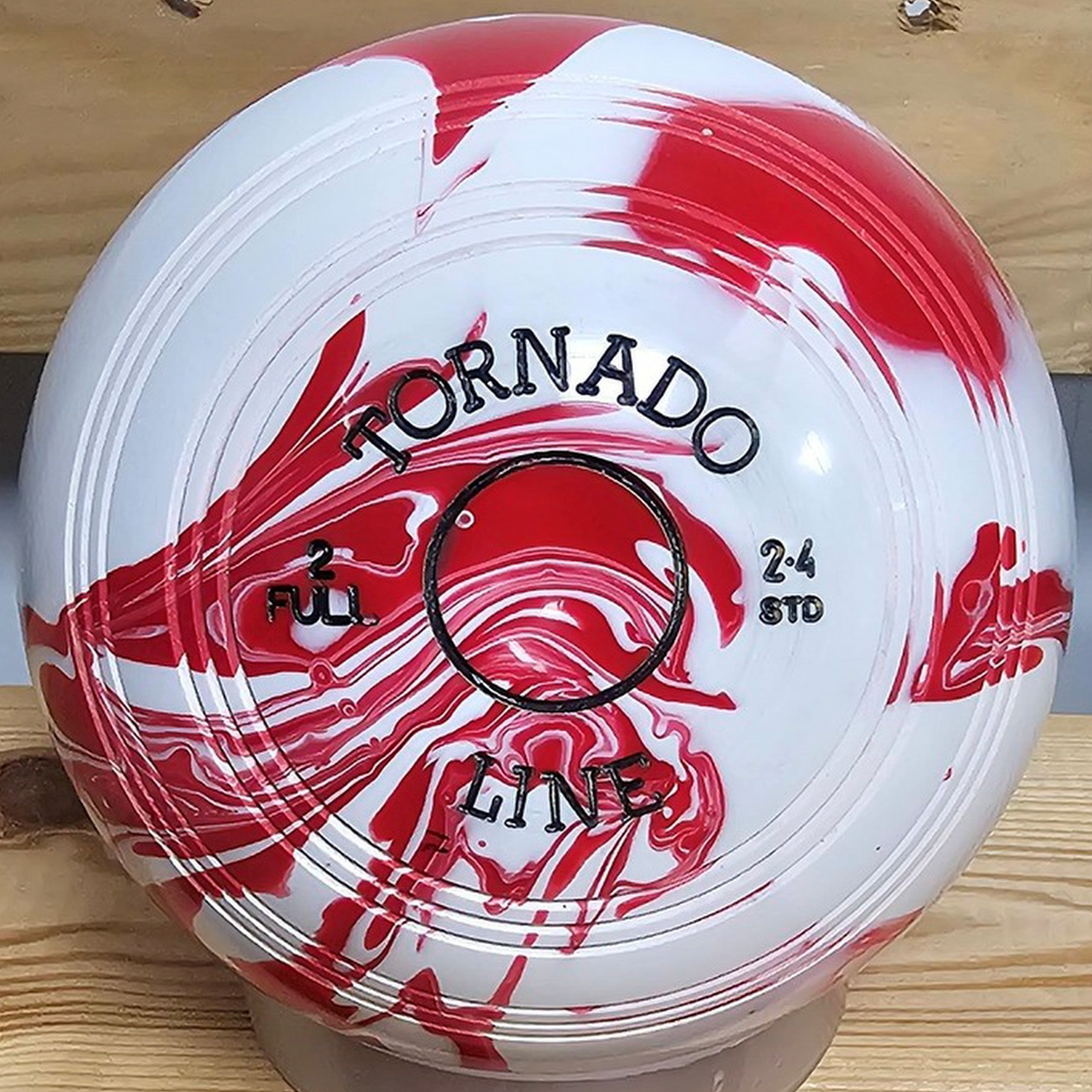 Metrolux Tornado Line White & Red STANDARD DENSITY Marble Bowls